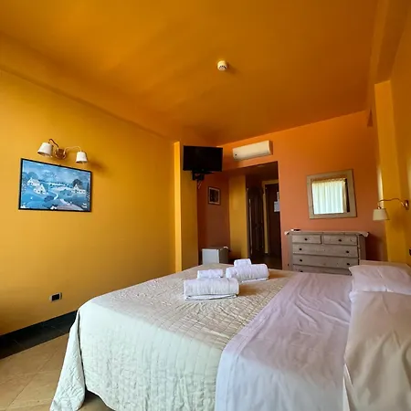 Hotel La Playa Blanca