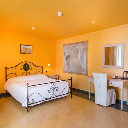 La Playa Blanca 4* Santo Stefano di Camastra
