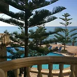 La Playa Blanca Отель Санто-Стефано-ди-Камастра