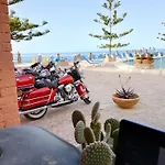 La Playa Blanca 4* Санто-Стефано-ди-Камастра