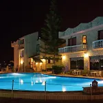 Отель La Playa Blanca 4*