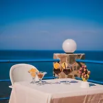 La Playa Blanca Отель 4*