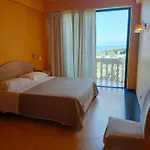 Отель La Playa Blanca