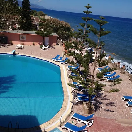 Hotel La Playa Blanca 4*