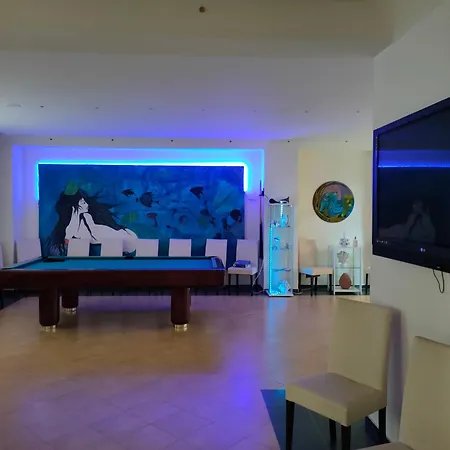 La Playa Blanca 4*