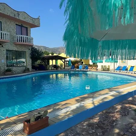 Hotel La Playa Blanca Santo Stefano di Camastra