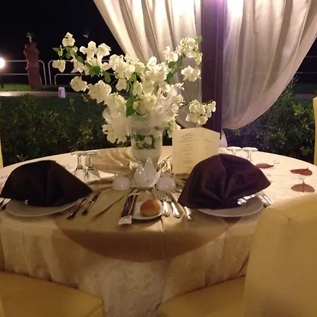 Hotel La Playa Blanca 4*