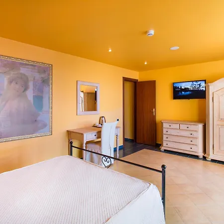 Hotel La Playa Blanca 4*