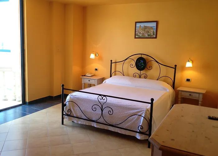 La Playa Blanca Hotel Santo Stefano di Camastra