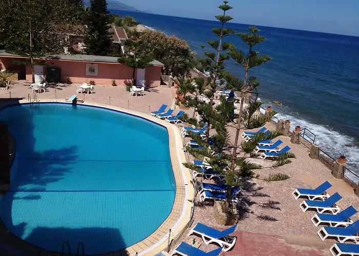 Hotel La Playa Blanca 4*