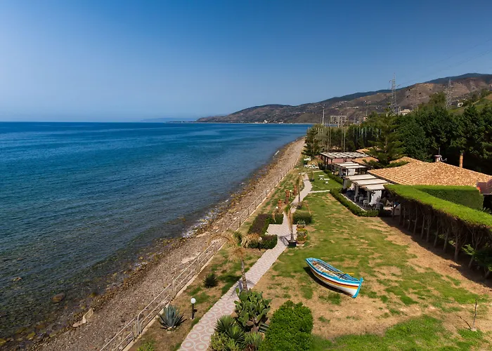 Hotel La Playa Blanca 4*