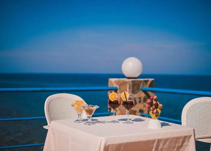 La Playa Blanca Hotel 4*